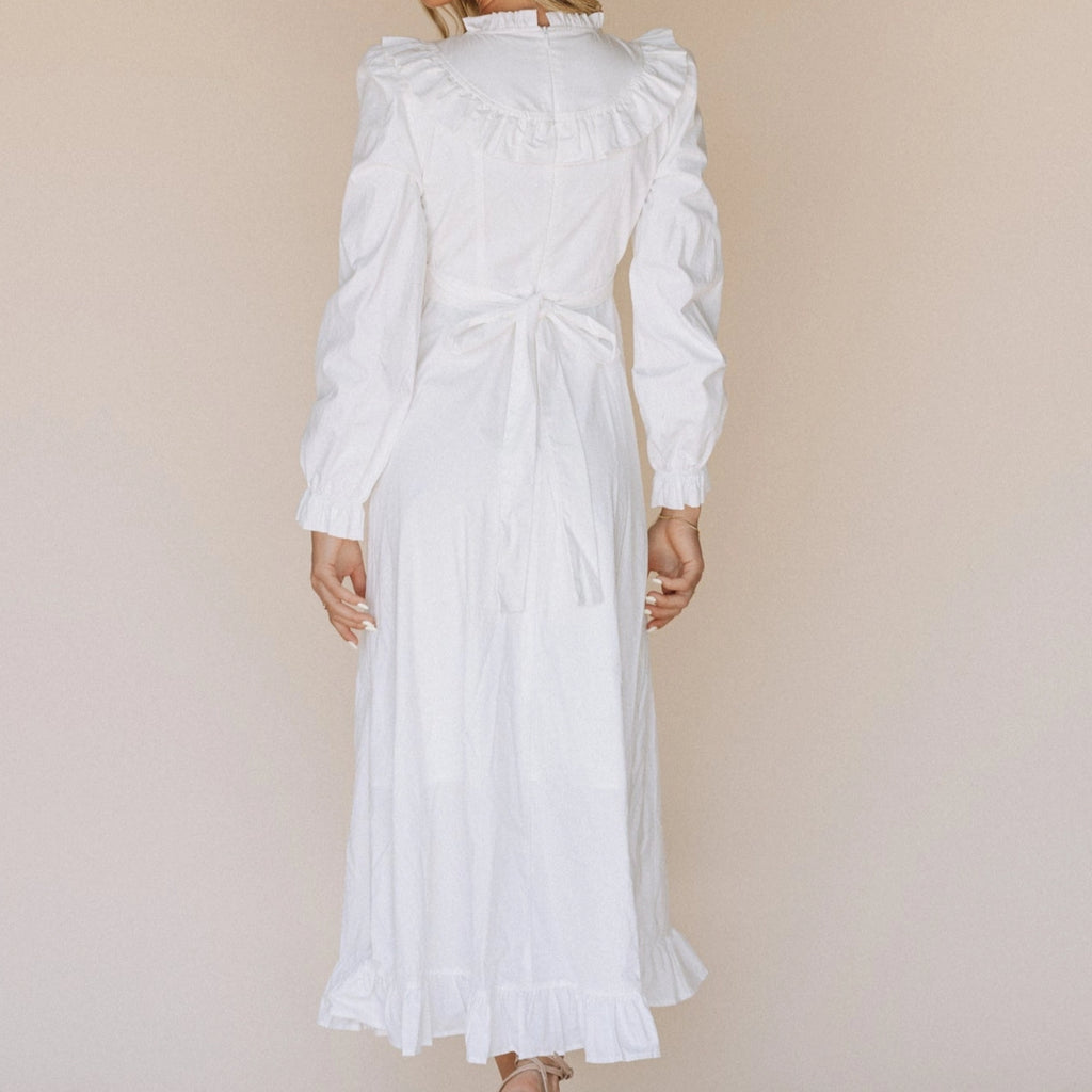 The Nauvoo LDS temple dress — waist tie detail