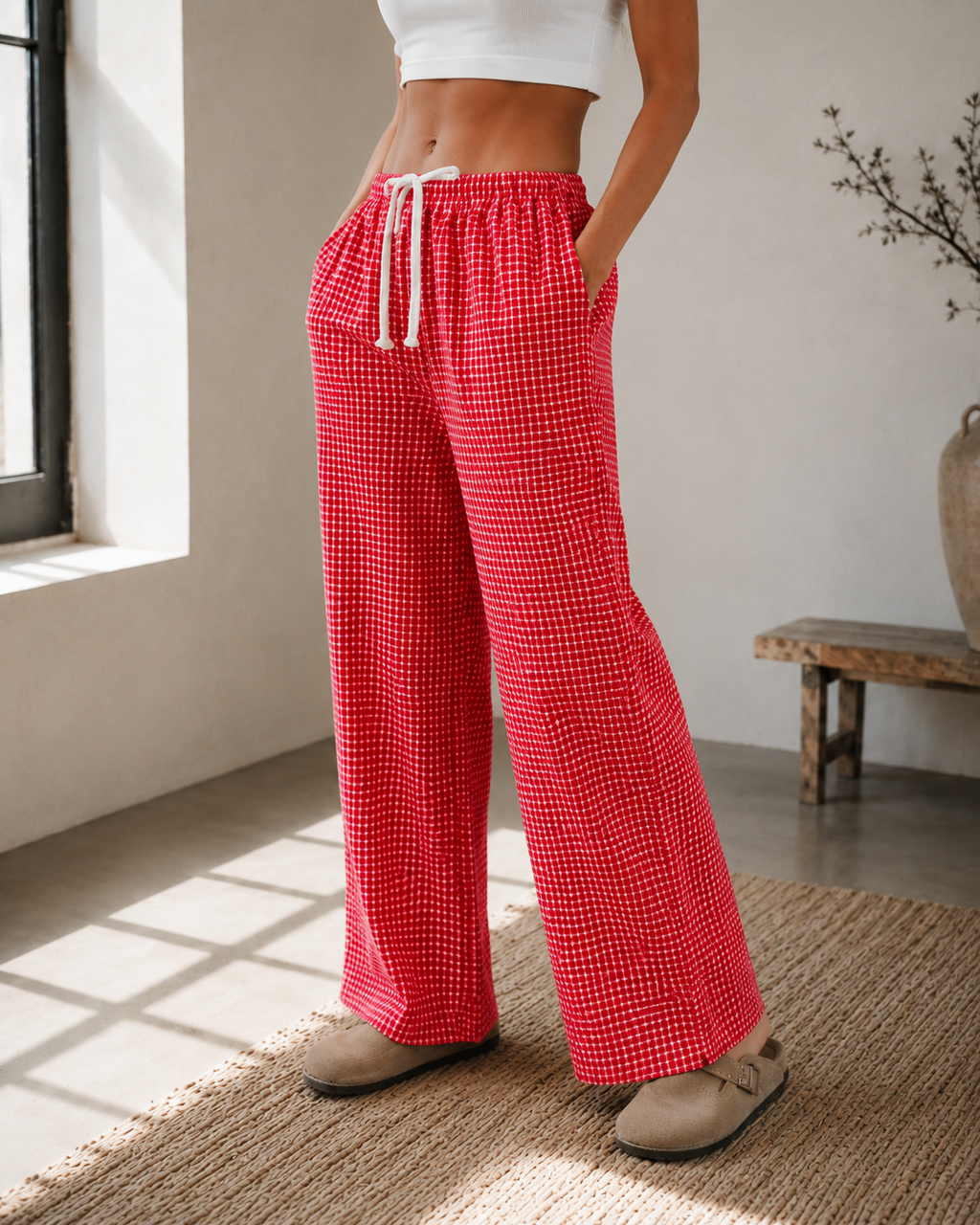 High-waisted checkered wide-leg drawstring pants with pockets