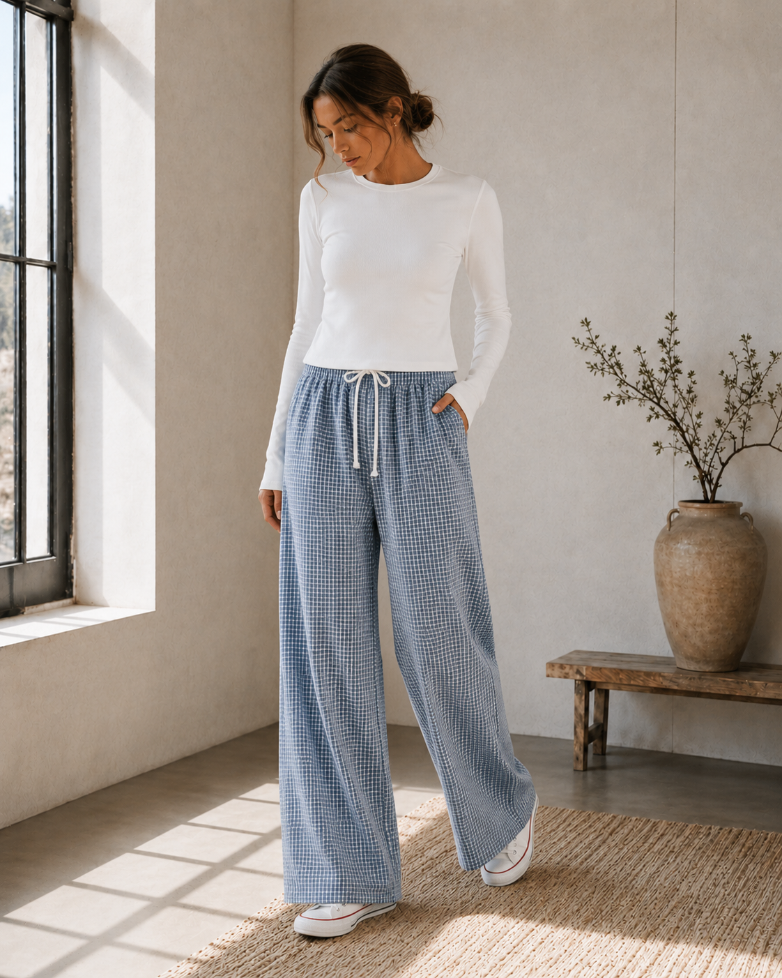 High-waisted checkered wide-leg drawstring pants with pockets