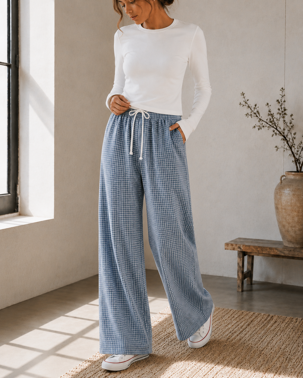 High-waisted checkered wide-leg drawstring pants with pockets